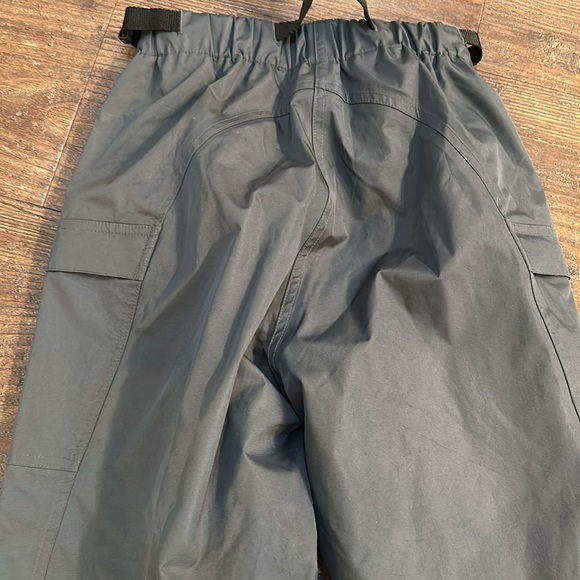 Nwot. Wetskins. Inseam is 29” - Picture 5 of 6